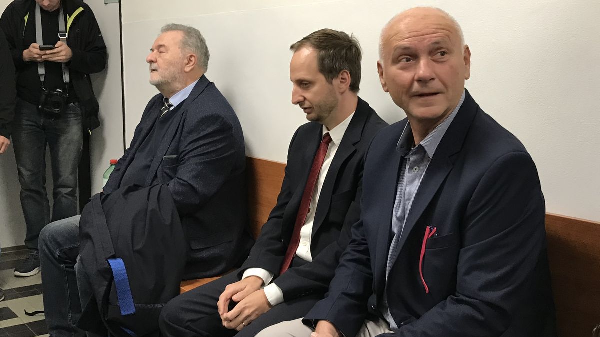 Žalobce žádá v kauze Bečva vrátit věc okresnímu soudu