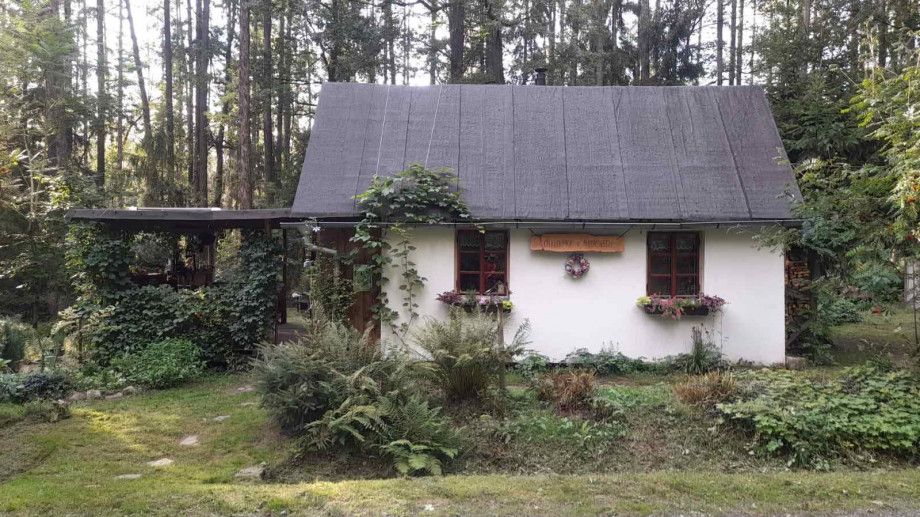 Obce znovu hýbou daní z nemovitosti. Připlatí si firmy i majitelé chat