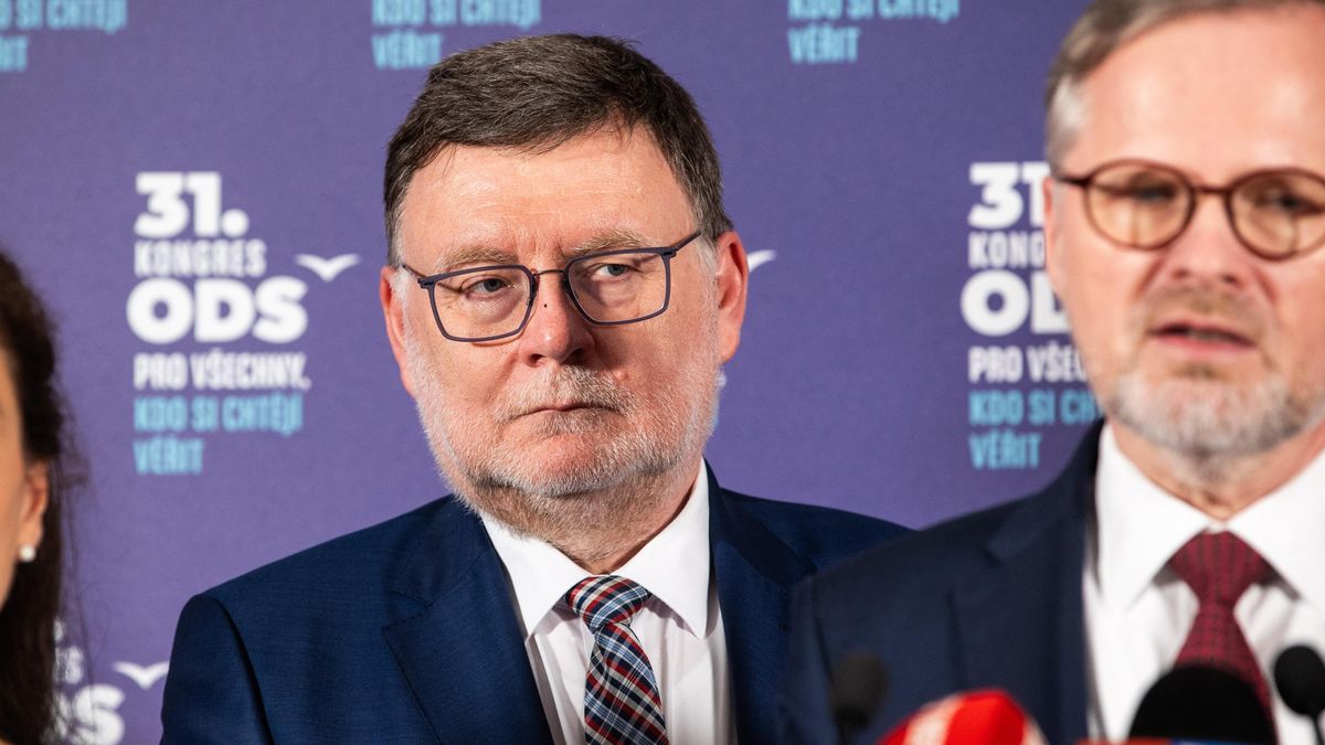 Výnos státních dluhopisů je nad 4 procenty, stát si půjčuje dráž
