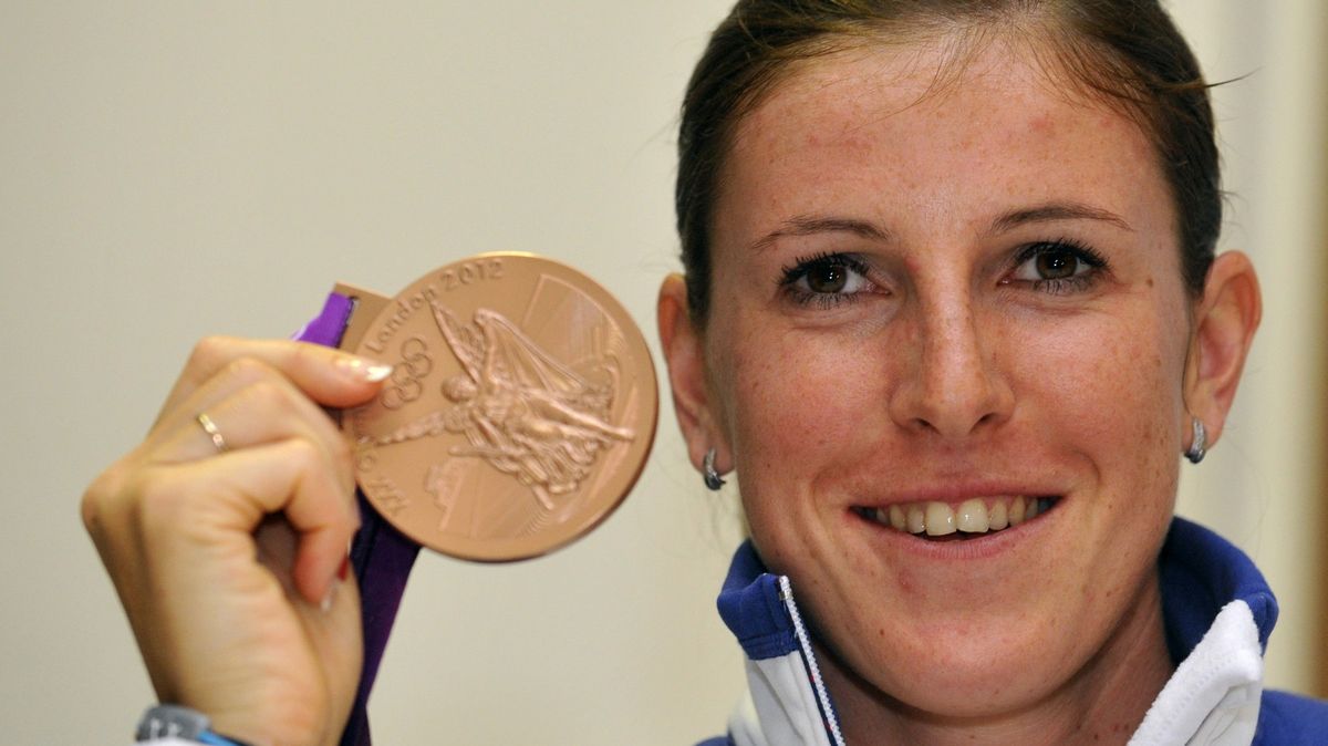 Atletka Hejnová si po 12 letech čekání vyzvedne olympijské stříbro