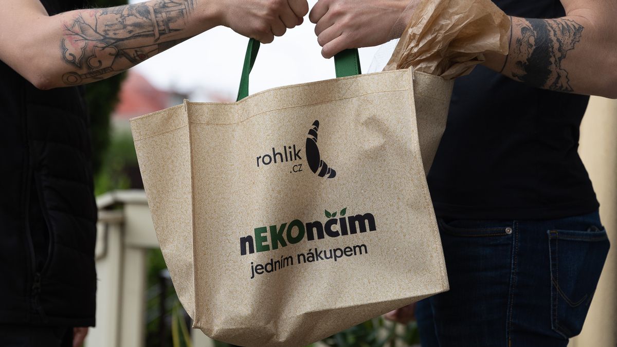 Rohlik prodal třetí emisi dluhopisů za tři miliardy a navýšil ji o miliardu
