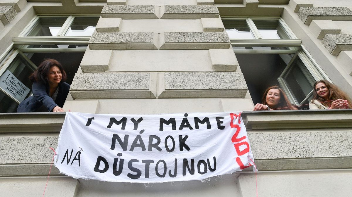 Začíná historická stávka soudů. Proč dnes v justici nepracují?
