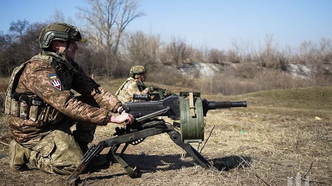 Vždyť neumí střílet. Ukrajinští velitelé si stěžují na chabý výcvik posil