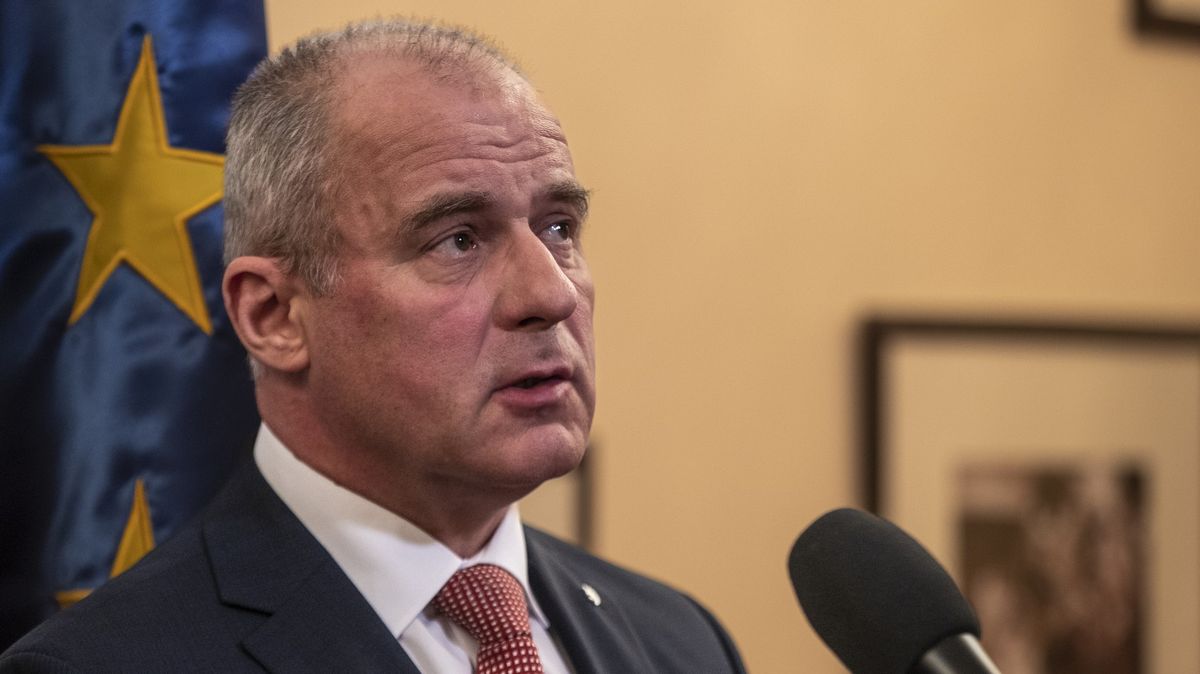 Bývalý šéf Vojenského zpravodajství Beroun míří do Řízení letového provozu
