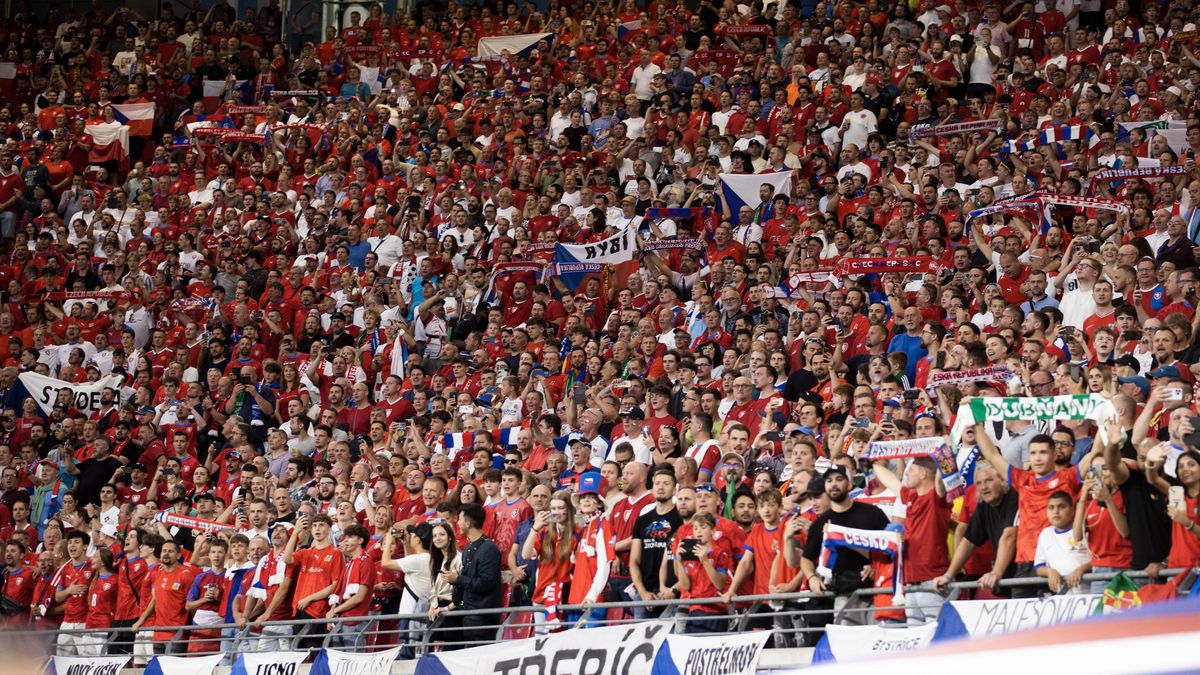 Česká reprezentace nestačila na Turecko. Na fotbalovém mistrovství končí