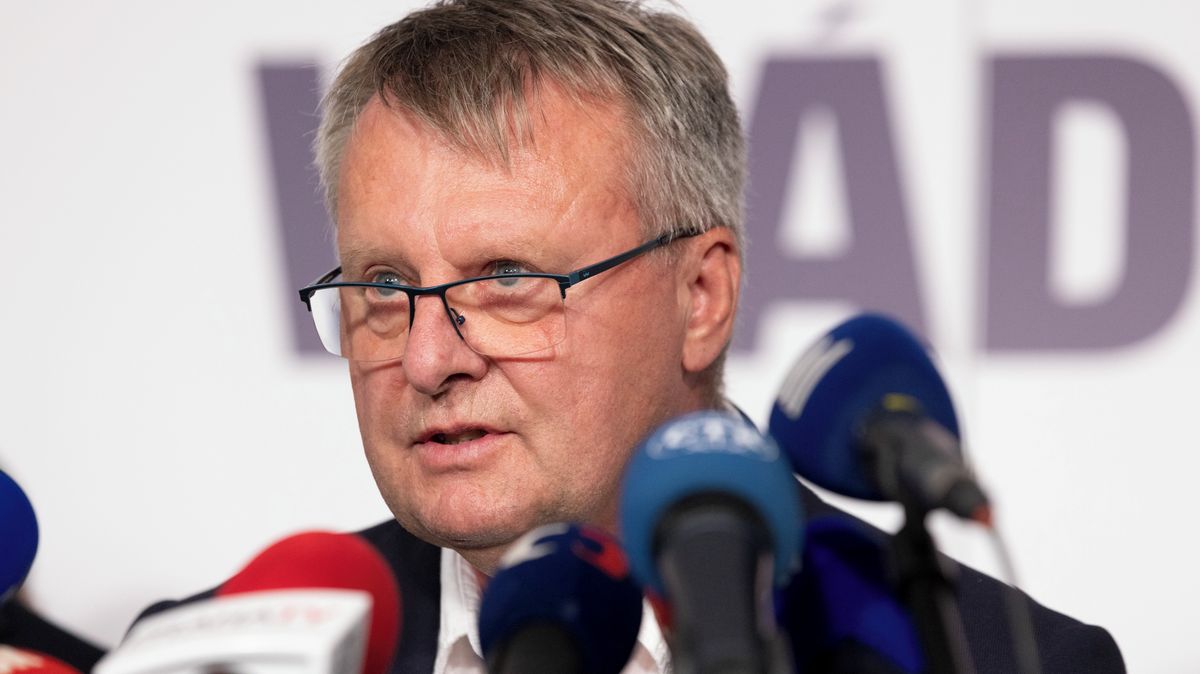 Nový náměstek za Motoristy nepřiznal majetek. Porušil zákon