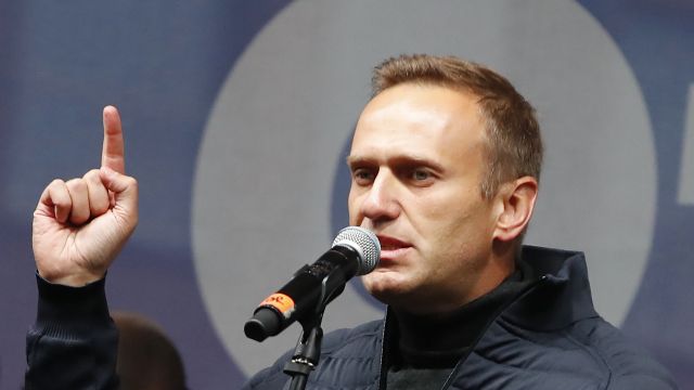 Putinův kritik Navalnyj je v kómatu. Podle mluvčí byl otráven