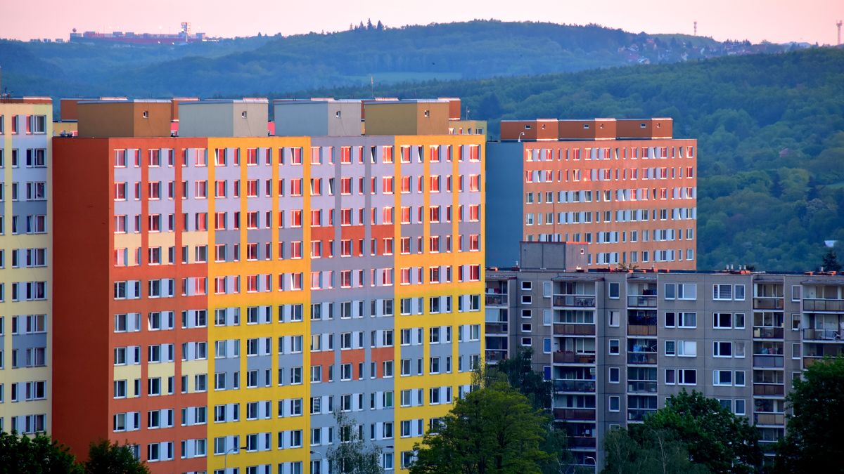 Vysněné bydlení: Co brání Čechům opustit paneláky?