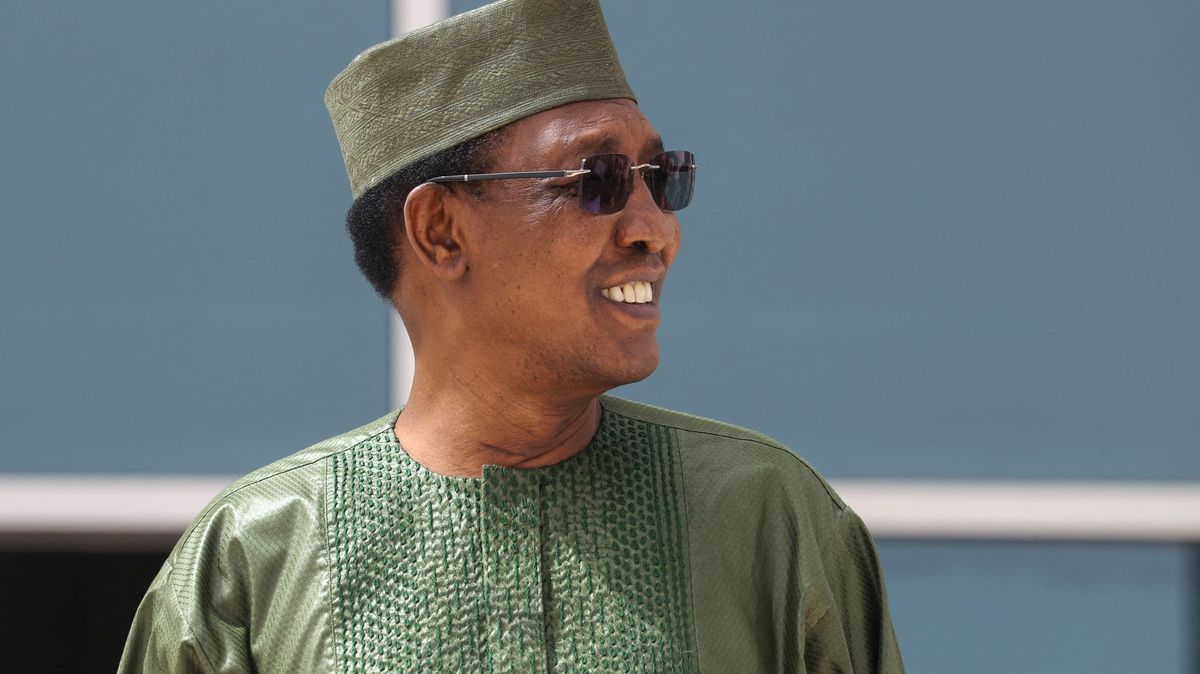 Smrt znovuzvoleného prezidenta. V Čadu zemřel Idriss Déby