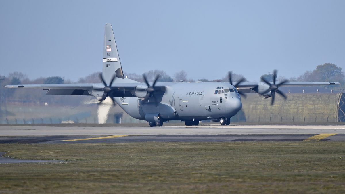Letoun turecké armády havaroval poblíž hranice mezi Ázerbájdžánem a Gruzií