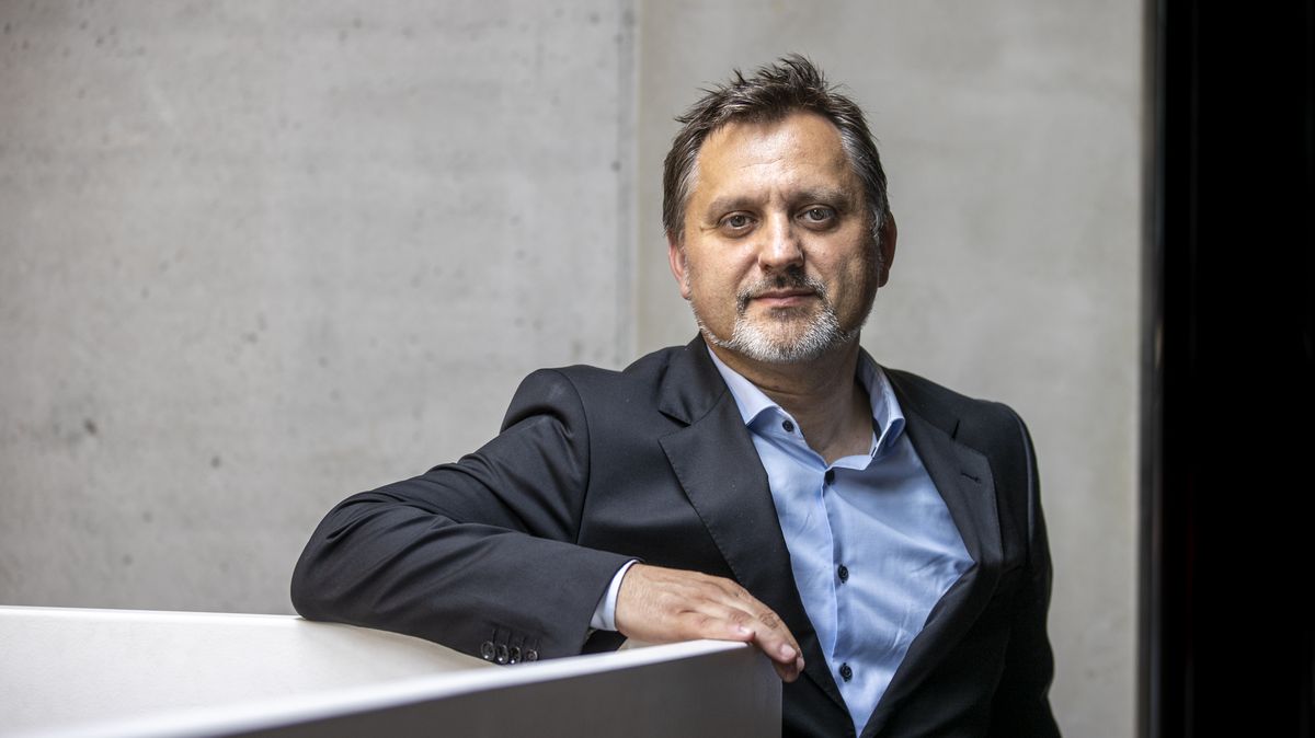 Šéf průmyslníků Rafaj mění práci, přetáhl ho jiný průmyslník z Ostravy