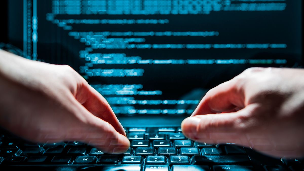 Hackeři odstavili weby rozhlasu. V den, kdy hostí konferenci o ruské agresi