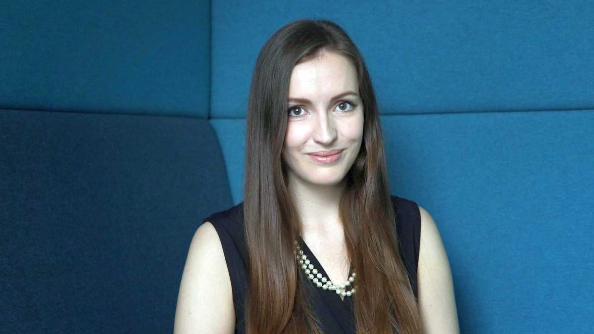 Pavlova mluvčí Hromádková nastupuje na mateřskou, ve funkci zůstává Šeliga
