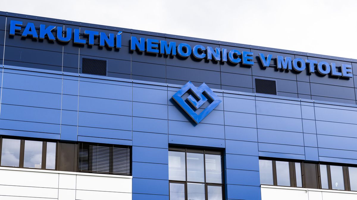 Nadace Kellnerových stáhla kvůli kauze dar půl miliardy pro Motol