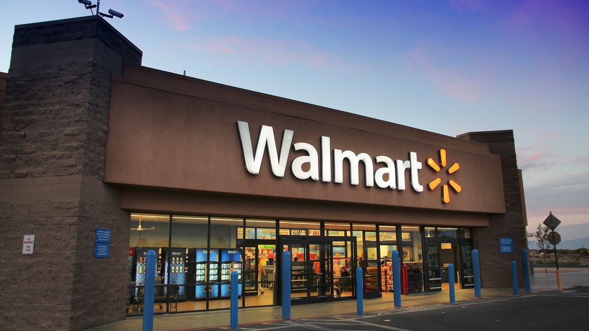 Walmart v USA jede, tržby i zisk překonaly odhady