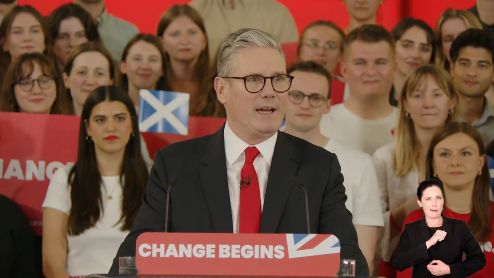 Británie chce snížit emise skleníkových plynů do roku 2035 o 81 procent