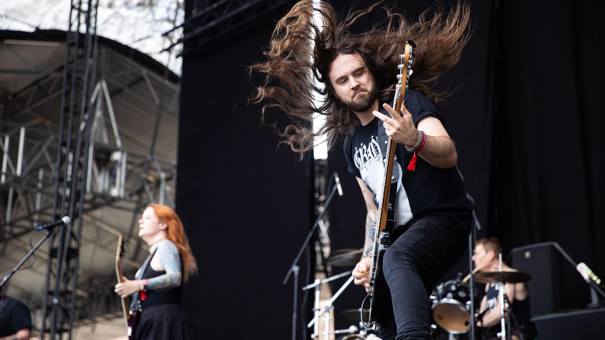 Metalový Brutal Assault přilákal do Josefova téměř 20 tisíc fanoušků