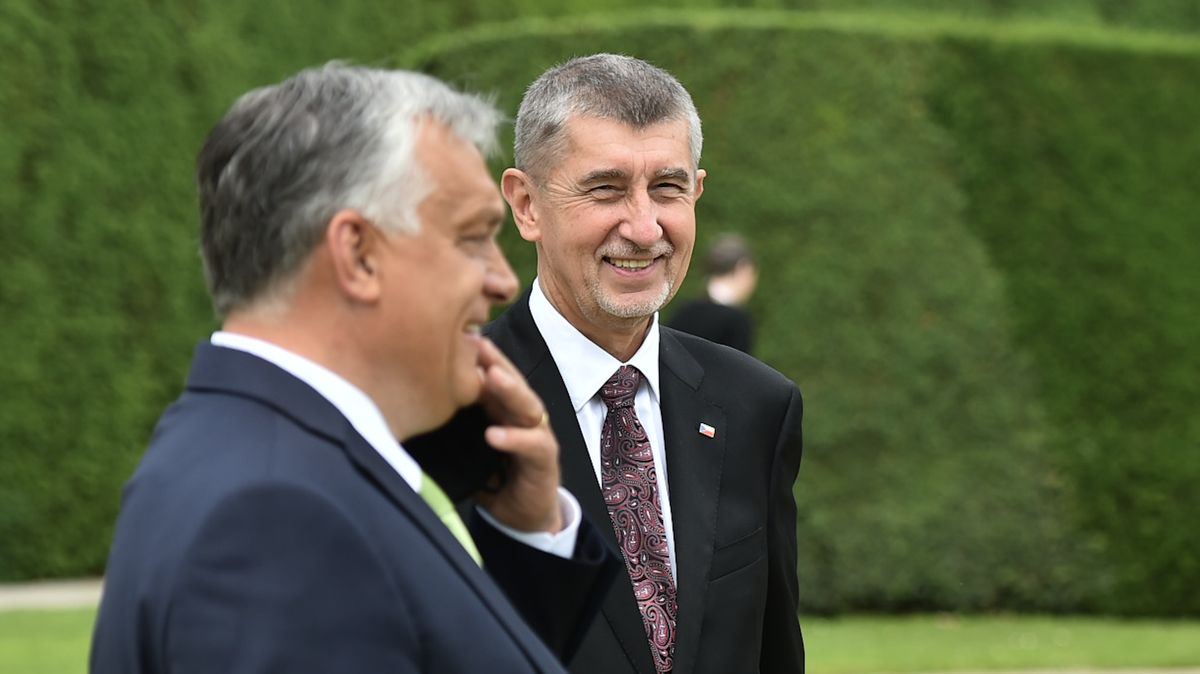 Na jakou stranu se přidá? Po pádu Orbána čelí Babiš nové realitě