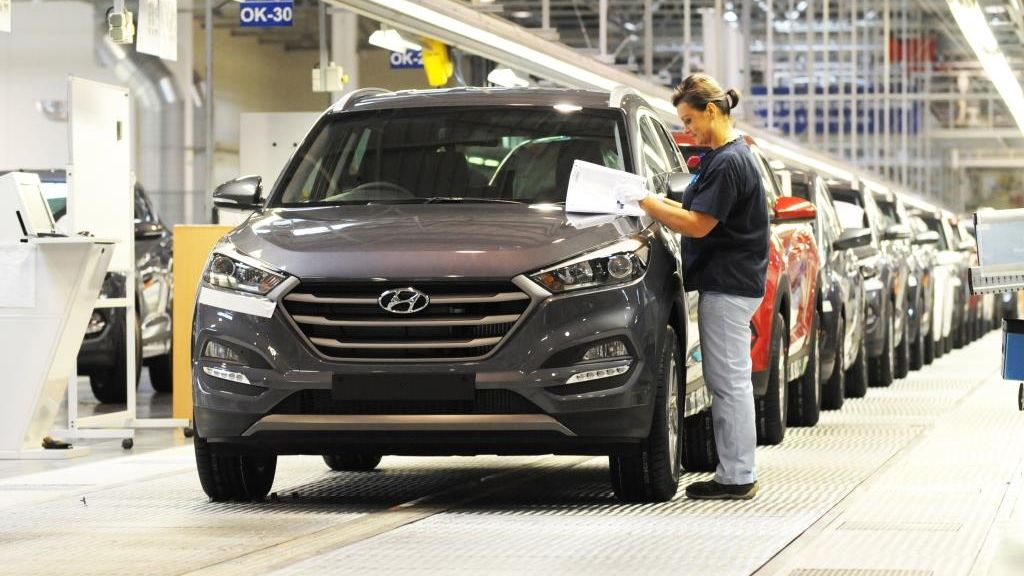 Nošovická Hyundai vyrobila o čtvrtinu méně aut. Přesto lidem přidá peníze