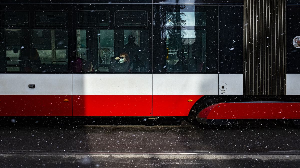V pražské MHD se rozroste počet křižovatek s preferencí tramvají