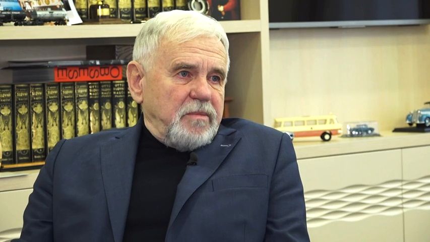 Řídit stát jako firmu nejde. Ale jako učitel taky ne, říká šéf Koh-i-nooru