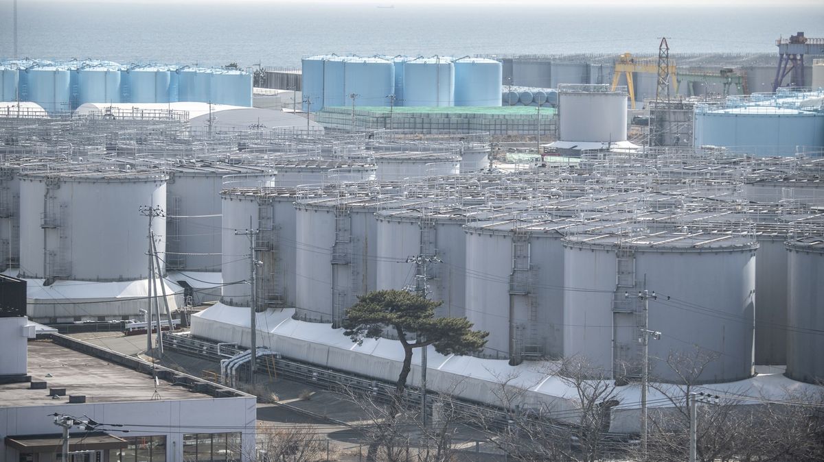 Japonsko vypustí vodu z elektrárny Fukušima do moře