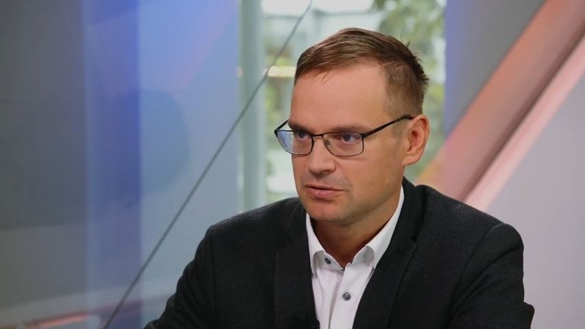 Má se stopnout drahá valorizace důchodů? Ptáme se Jurečkova poradce