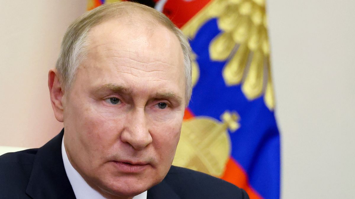 Sankce Rusko nepoložily. Ta klíčová přišla až v prosinci, upozorňuje expert