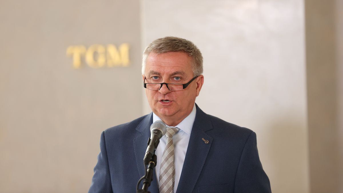 Soud navrhl Mynářovi podmínku a desetimilionový peněžitý trest