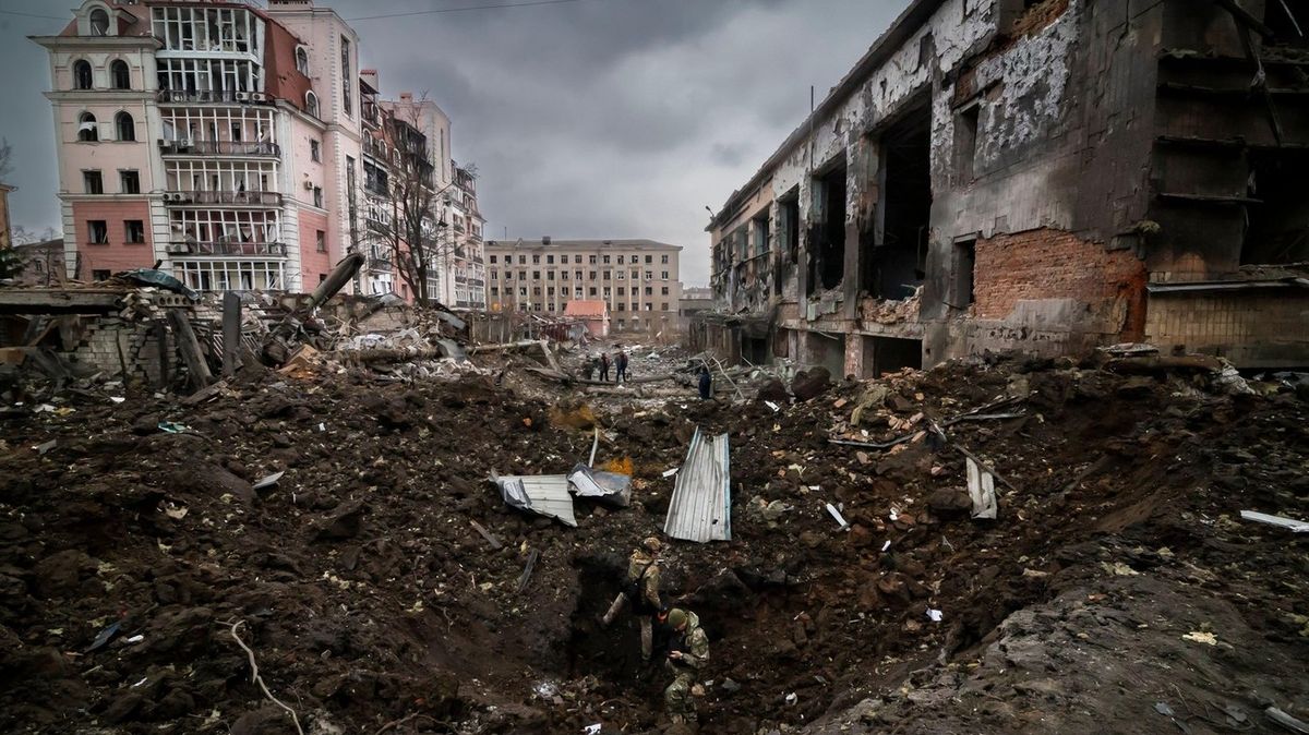 Při ruském ostřelování Charkovské oblasti zemřelo 11 lidí, uvedly úřady
