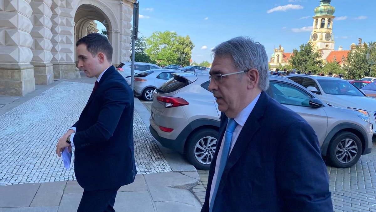 Za téměř nulové označil česko-ruské vztahy ruský velvyslanec v Praze