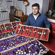 Václav Reischl nosí unikátní zlaté hodinky z roku 1959, které ve své době stály neuvěřitelné 4 000 korun. Ve sbírce má asi 800 primek včetně orlíků nebo prototypových hodinek, kterých se vyrobilo do deseti kusů.