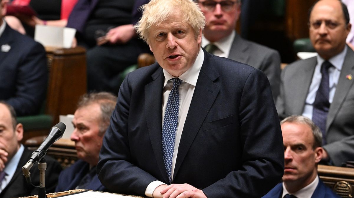 Boris Johnson ustál hlasování o důvěře. Bude to jeho „začátek konce"?