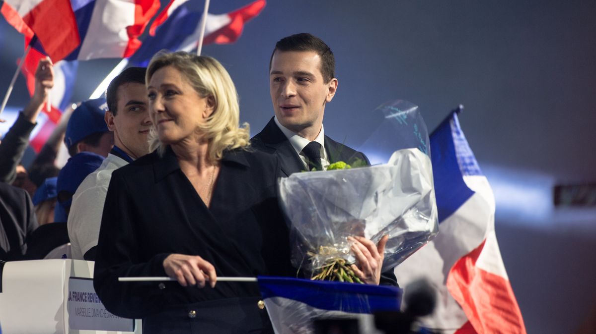 „Nebudeme sedět s AfD.“ Francouzští národovci překvapují před eurovolbami