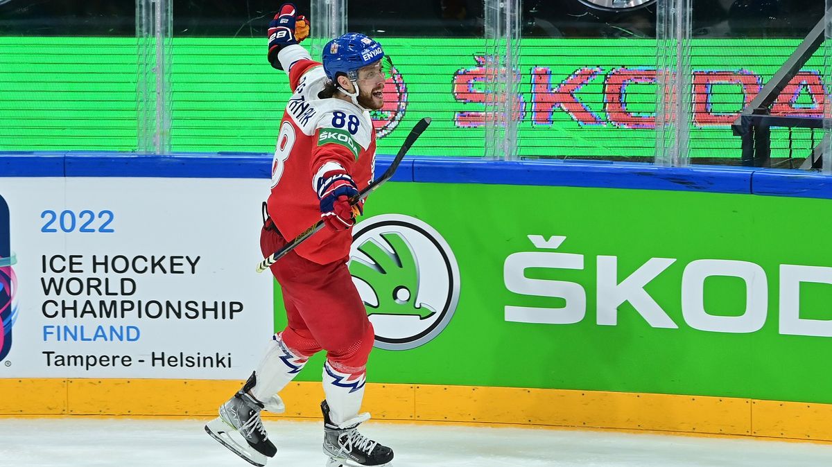 Pastrňákův životní zápas. Hattrick proti USA a konec medailového půstu