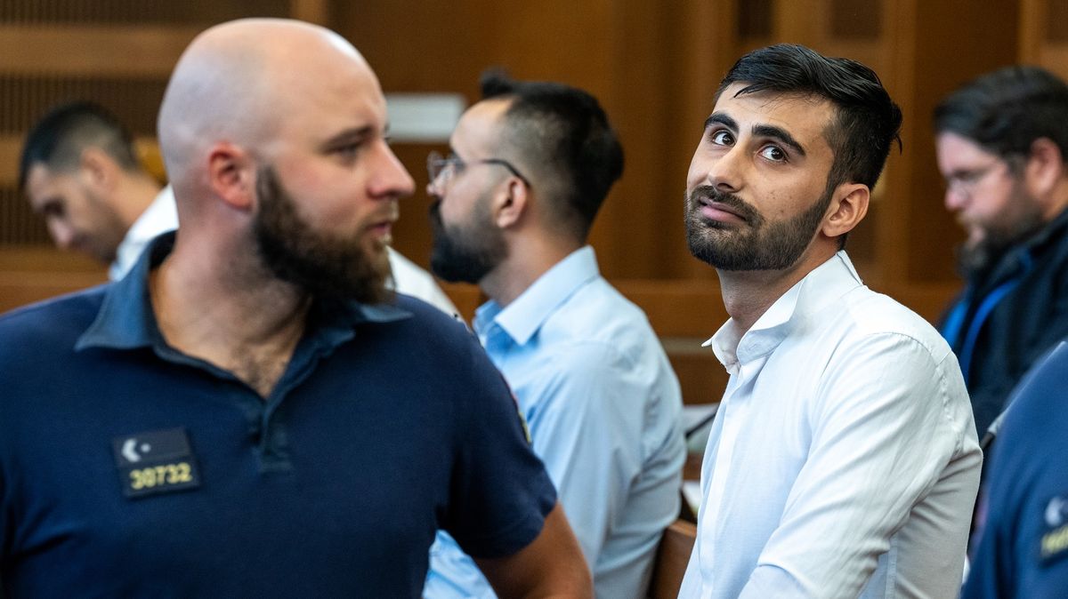 Soud uložil všem ze skupiny převaděčů tresty vězení, nejvíc na 5,5 roku