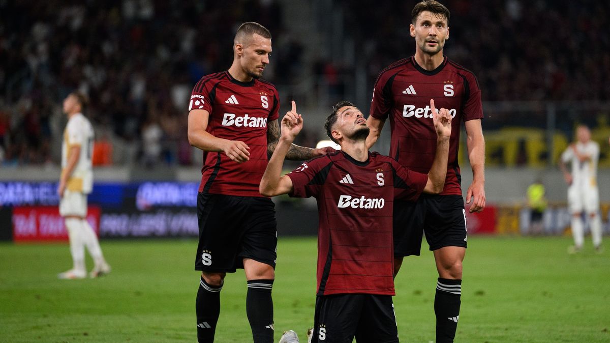 Kvíz: Zahrajte si na fotbalového agenta. Víte, kdo za koho hraje?