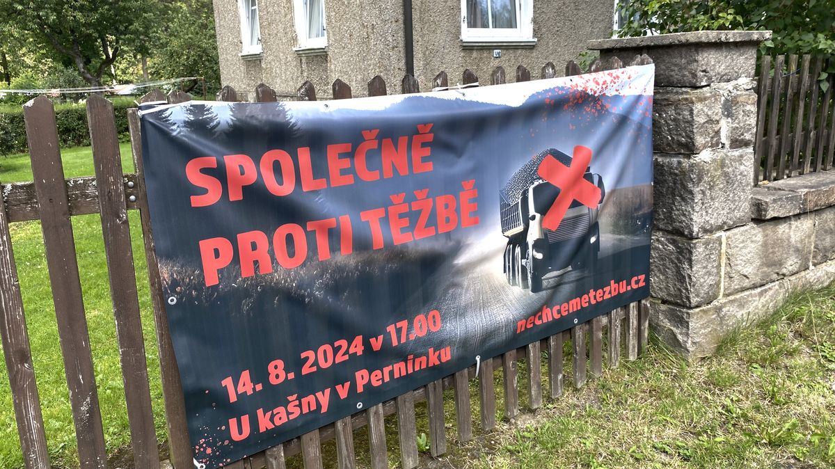 Komplikace pro těžbu živce u hranic s Německem. Těžař dostal 26 úkolů