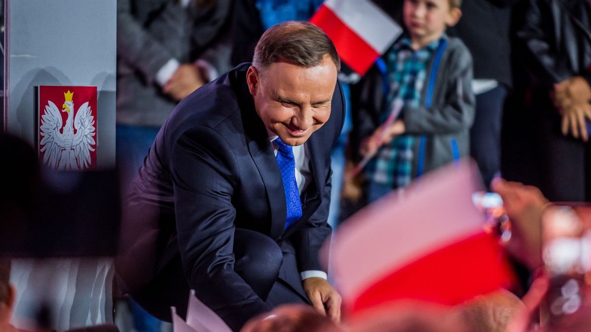 Komentář: Demagogie vyhrála, Kaczyński má volné pole