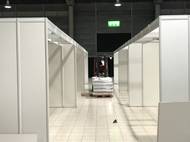 Zařízení má být plně vybavené do 14 dní. 