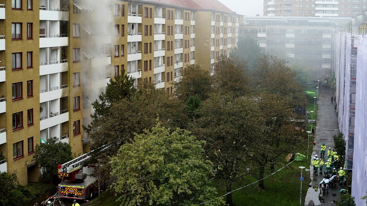 Exploze v Göteborgu nebyla náhoda, někdo nastražil výbušninu. V nemocnici jsou vážně zranění