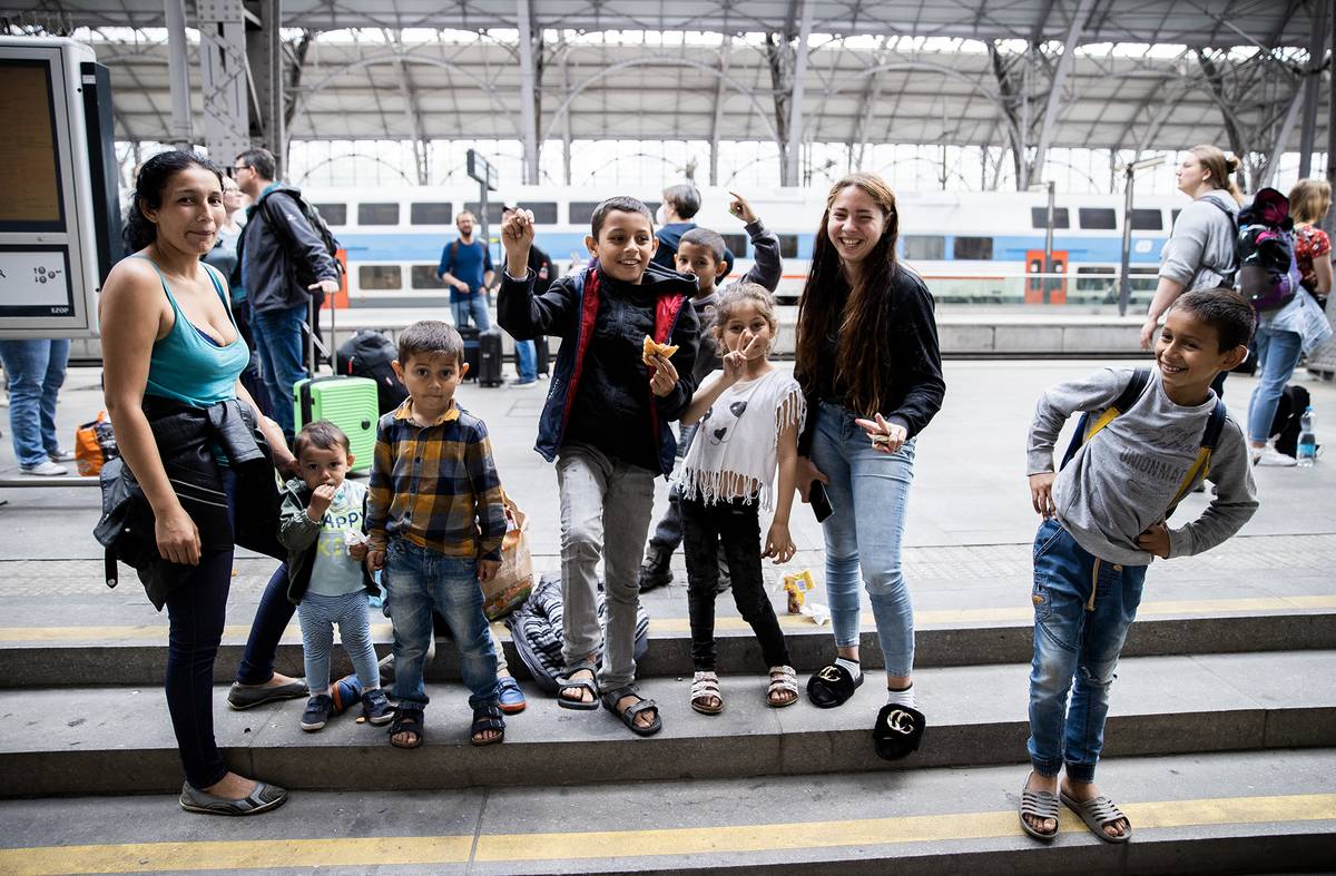 SZ / uprchlíci z Ukrajiny na Hlavním nádraží