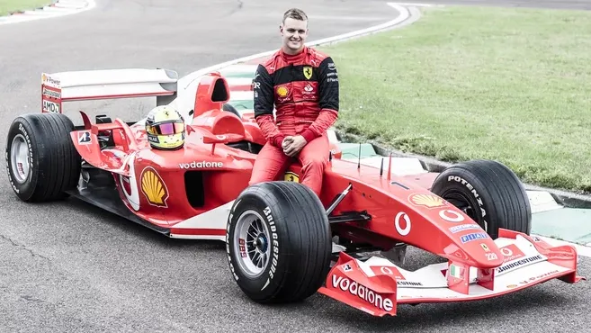 The formula where Michael Schumacher became a legend was auctioned off