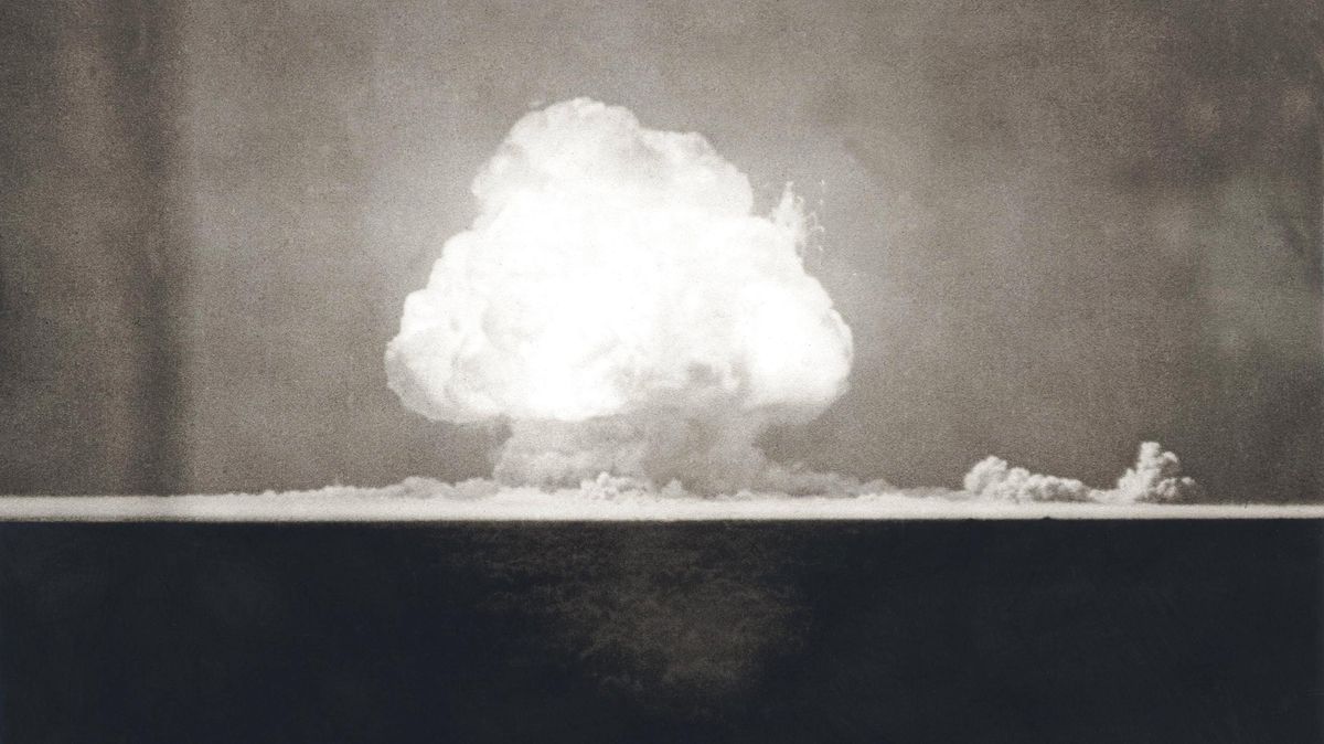 Pomohl k atomové bombě. Příběh Čechoslováka, který pracoval s Oppenheimerem