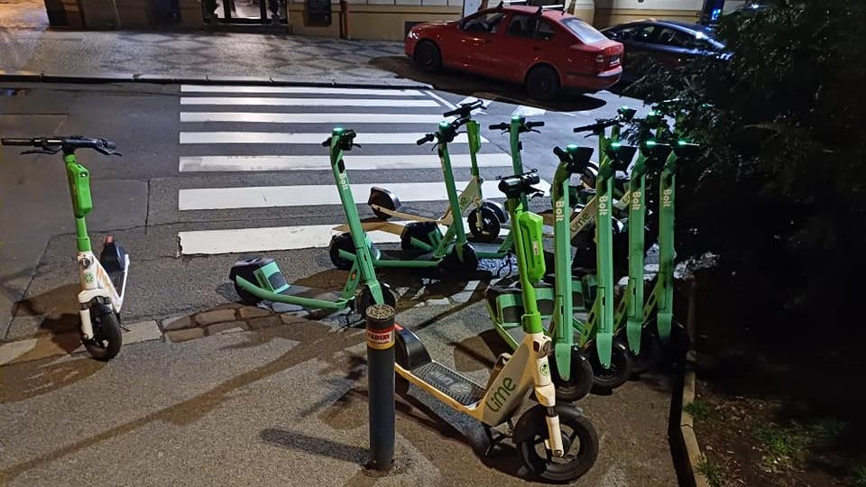 Vedení Prahy neschválilo zákaz sdílených elektrokoloběžek