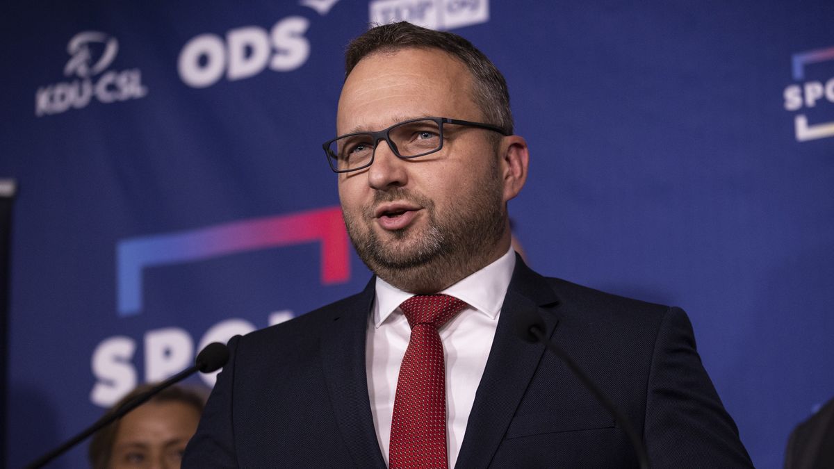 Lidovci řeší kauzu Jurečkova vánočního večírku. Ustojí šéf partaje aféru?