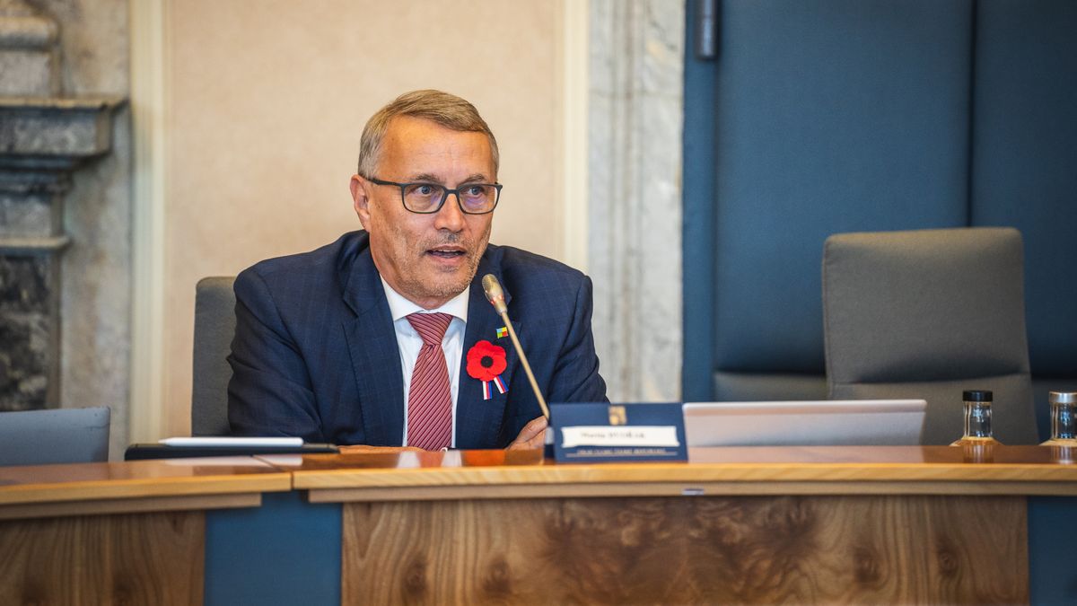 Zlá vůle škodit, říká Dvořák k opozičním obstrukcím u Lex Ukrajina