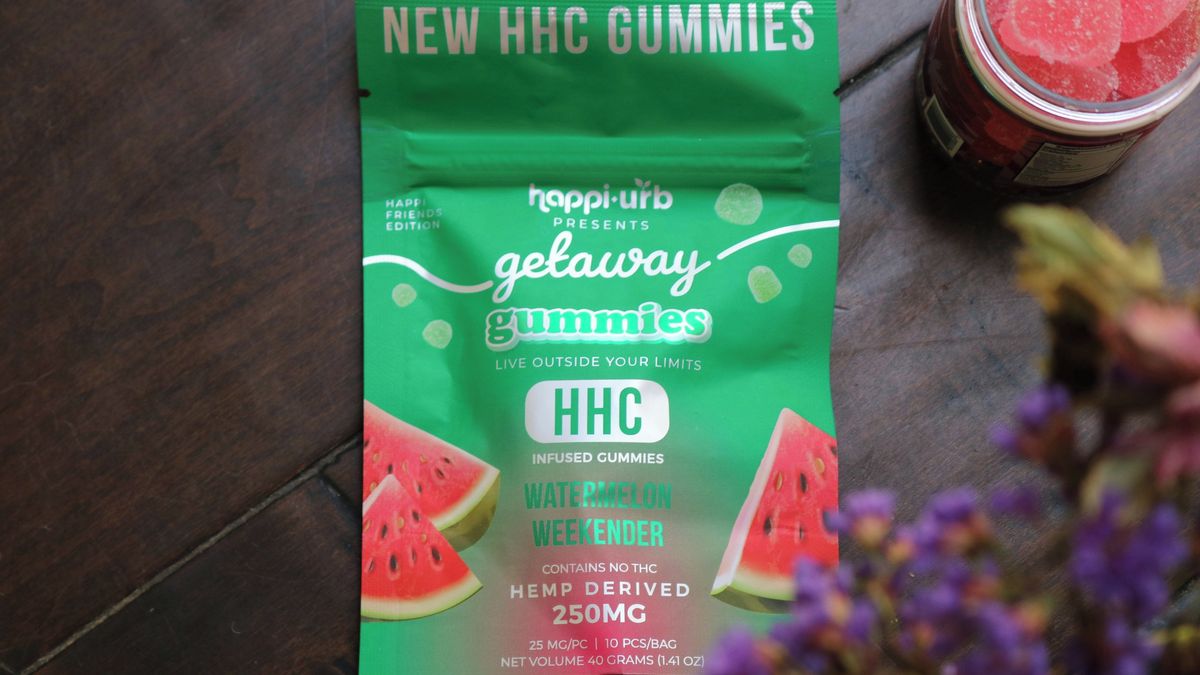 Z obchodů na černý trh. Adiktologové varují před zákazem HHC