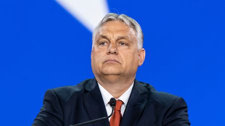 Napjatá atmosféra v Budapešti. Orbán hrozí, na trasu Pridu instalují kamery