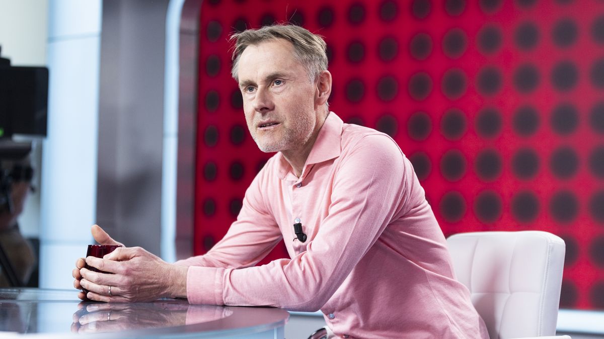 Nemocnice musí dělat něco jiného, než měly ve zvyku, říká expert